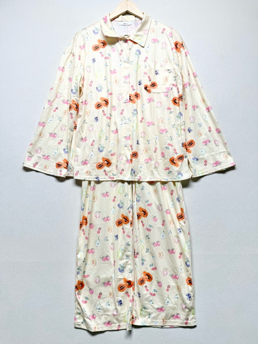 New Fashion Women’s Fruit Print Long Sleeve Pajama Set NWOT